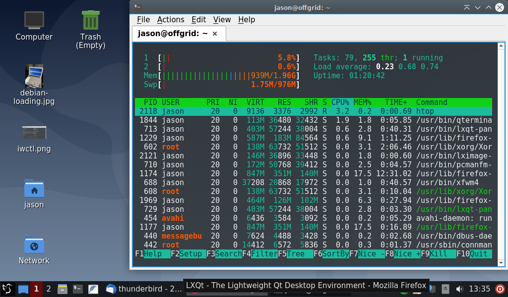 Screenshot of LXQT desktop